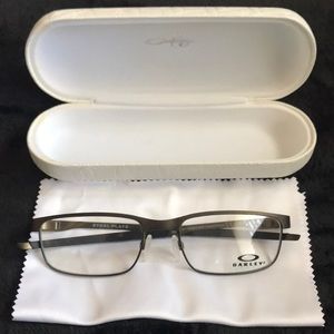 Oakley Reading Glass Frame. Steel plate handles. New, Never worn!